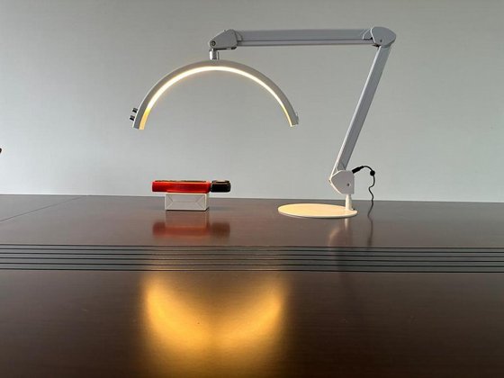 ����� ������� ���� ��� - Pro LED Light